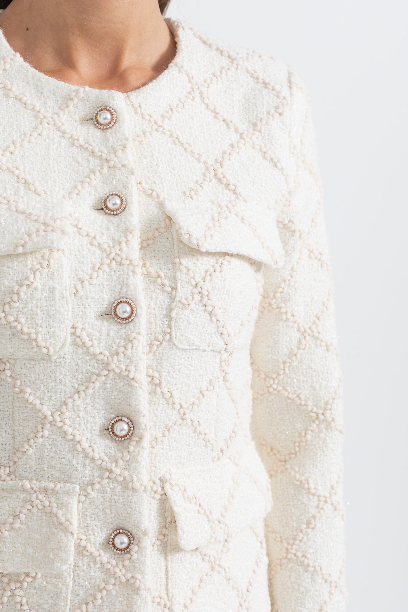 Diamond Patterned Jacket With Matching Shorts - Ivoire