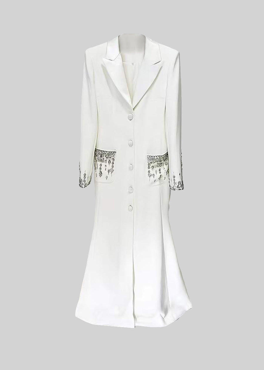 Long Silhouette Dress With Lapels And Crystal Detailing - White
