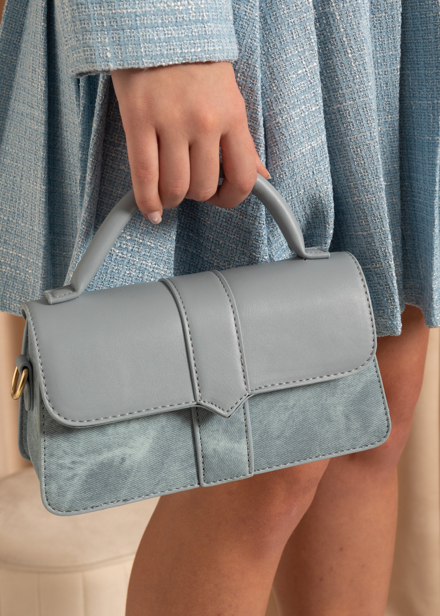 Bicolor Handbag With Contrasting Textures - Blue