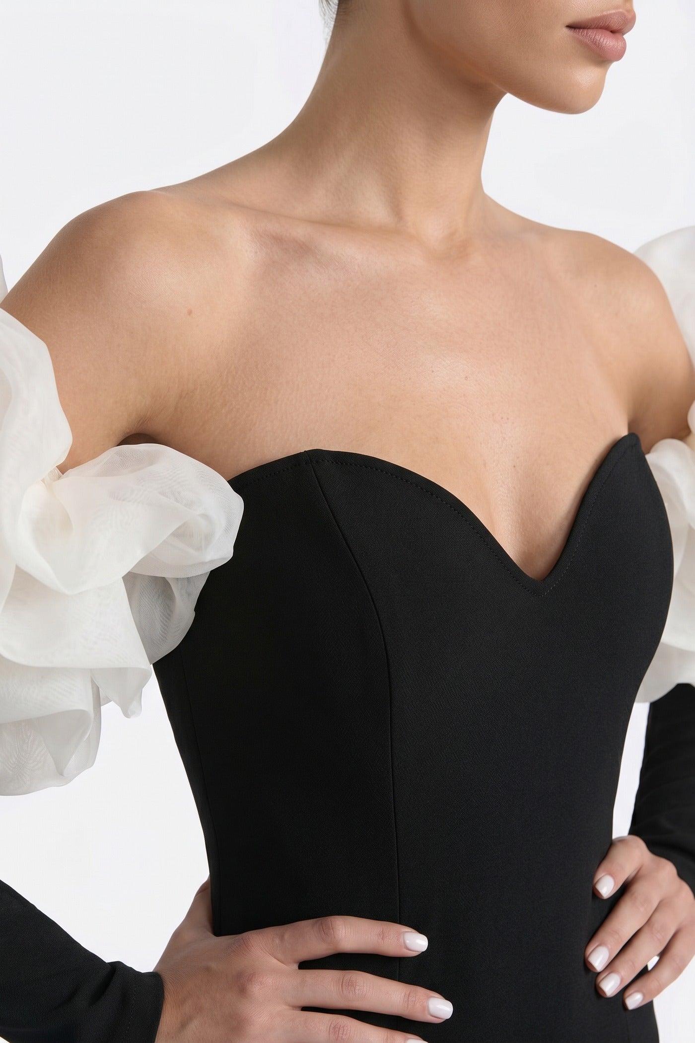 Edmonde Strapless Column Gown With Oversized Floral Shoulder Wrap - Black