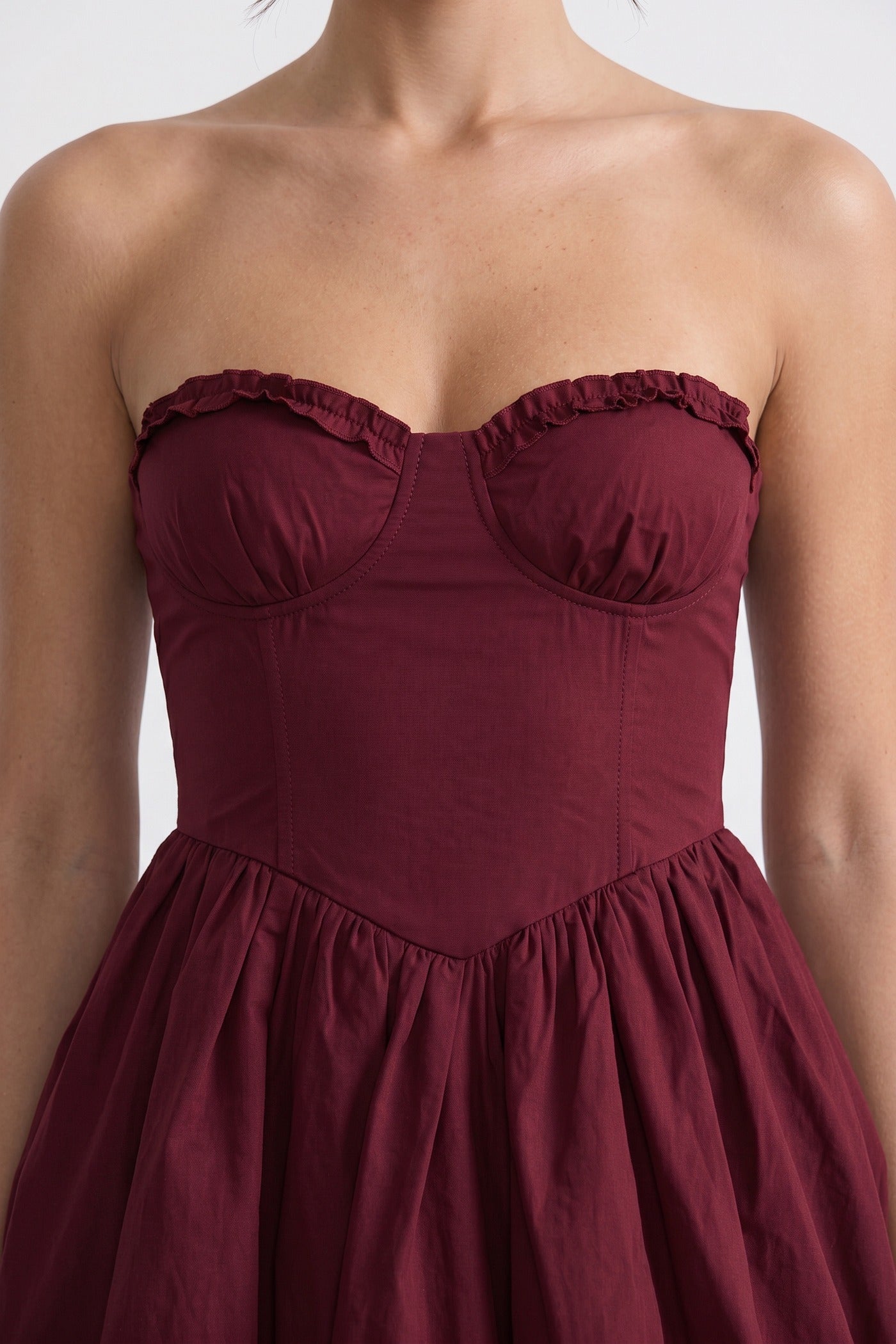 Geneviève Strapless Bubble Mini Dress With Sweetheart Neckline - Wine