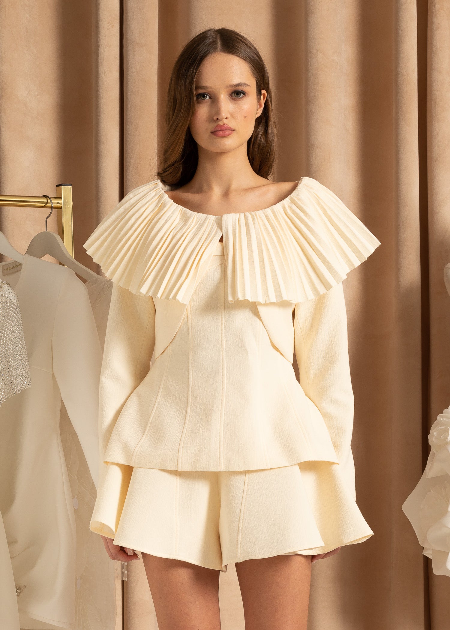 Chic 3-Piece Co-Ord With Blazer, Top and Mini Skort - Ivoire
