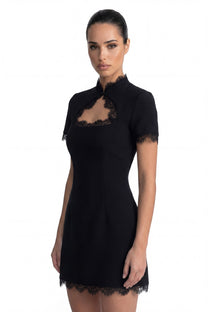 Mathilde Minikleid mit Spitzenbesatz und Schlüssellochausschnitt – Schwarz