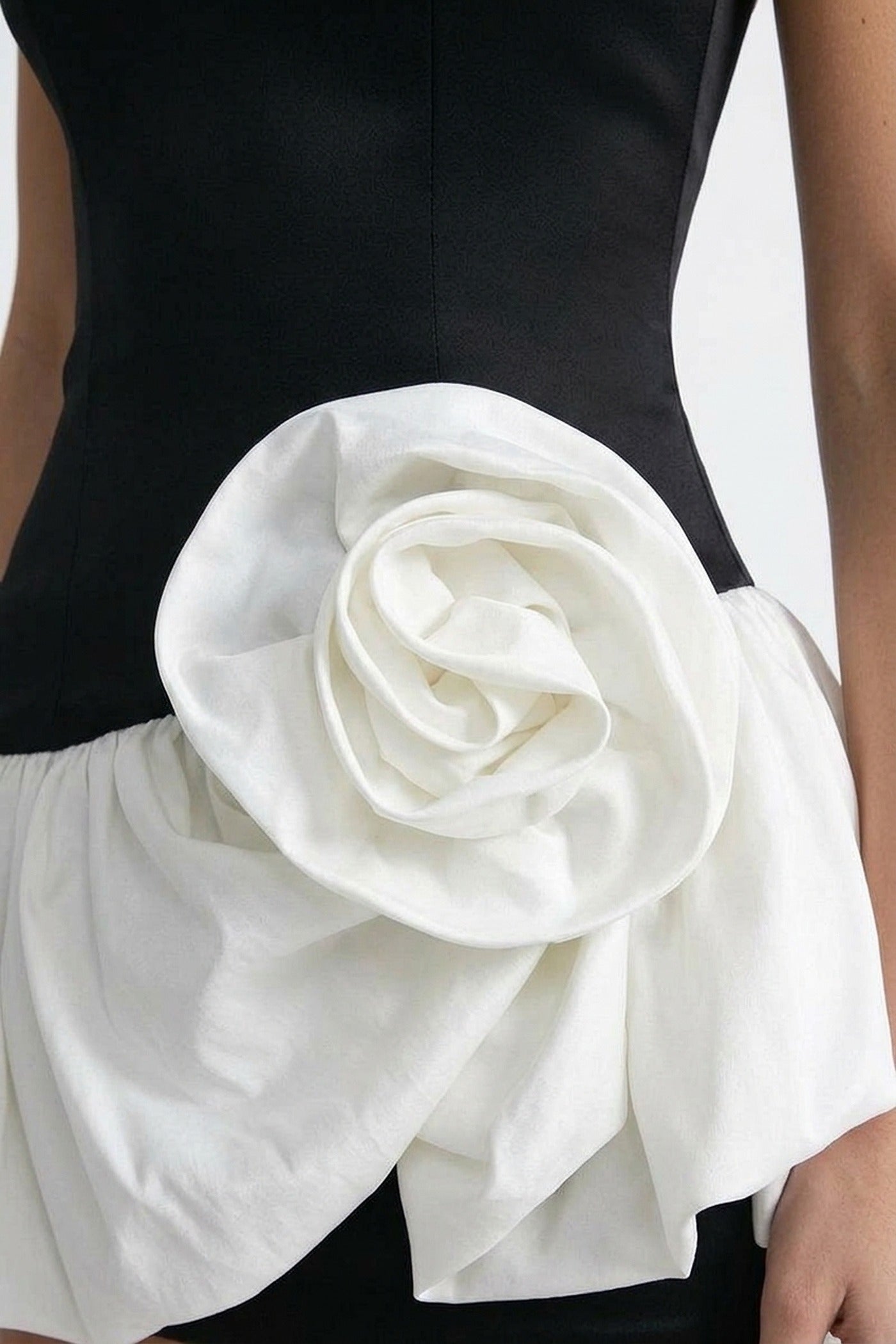 Zélie Halter Neck Mini Dress With Keyhole Cutout And 3D Rose Skirt - Black